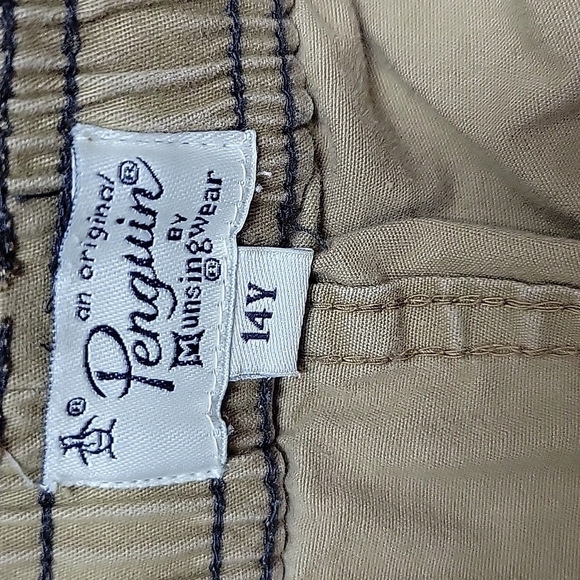 Penguin Boys / Youth Khaki Chino Shorts Size 14 - Picture 2 of 4